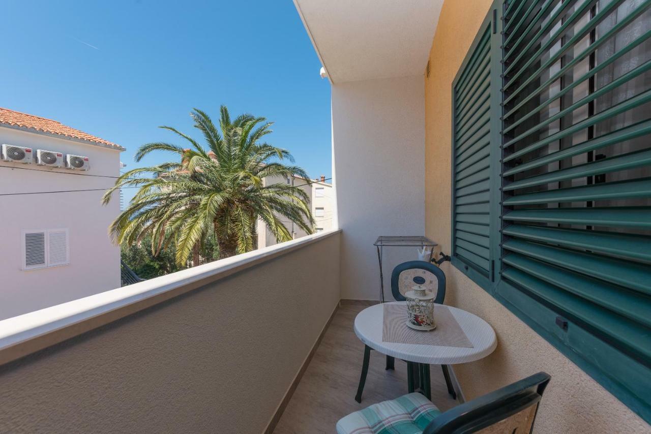 Apartmani Mona Makarska Zewnętrze zdjęcie